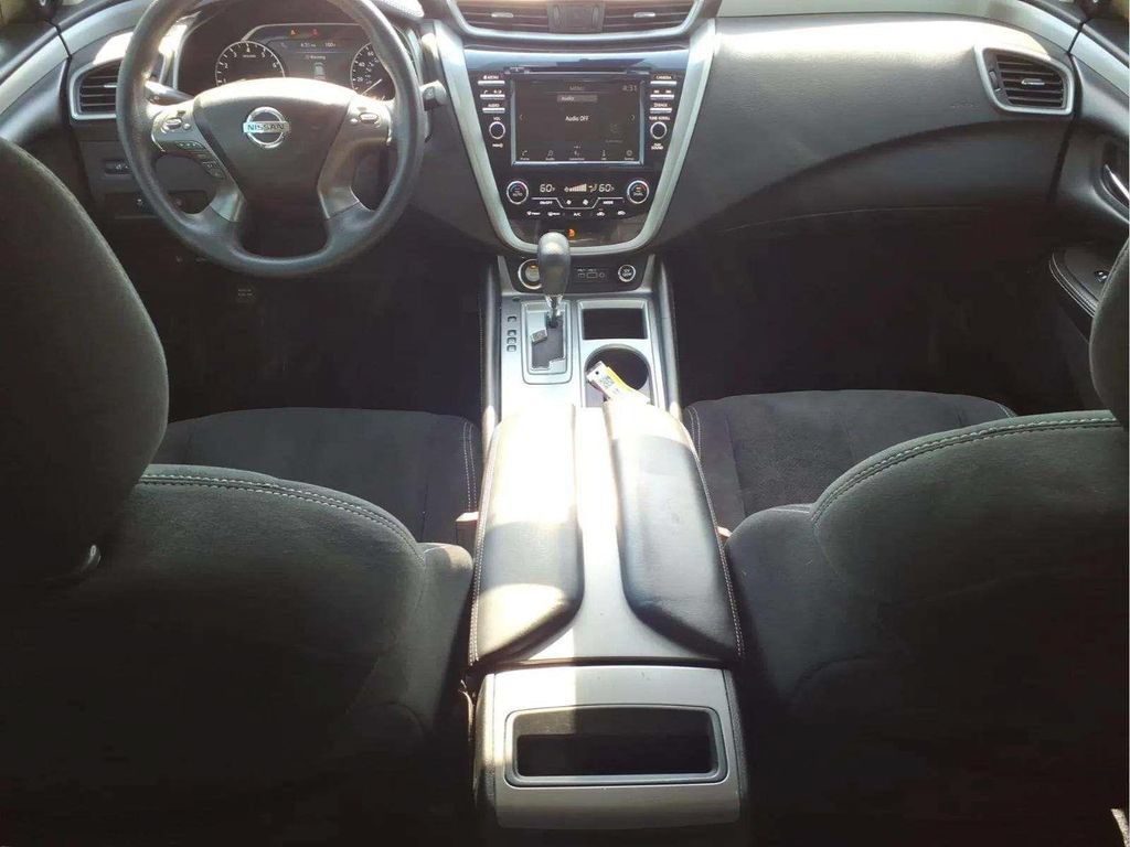 Used 2020 Nissan Murano S w/ Technology Package FWD image 9