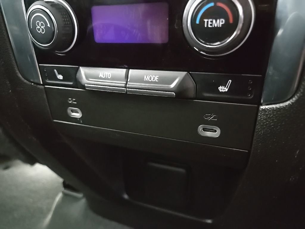 Used 2024 Chevrolet Tahoe Premier image 89