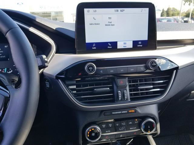 Used 2022 Ford Escape SE w/ Cold Weather Package image 18