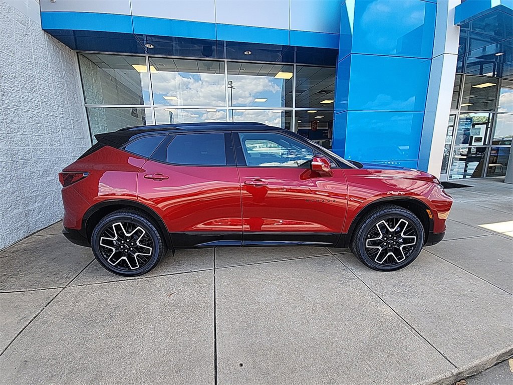 New 2025 Chevrolet Blazer RS w/ Driver Confidence II Package image 10