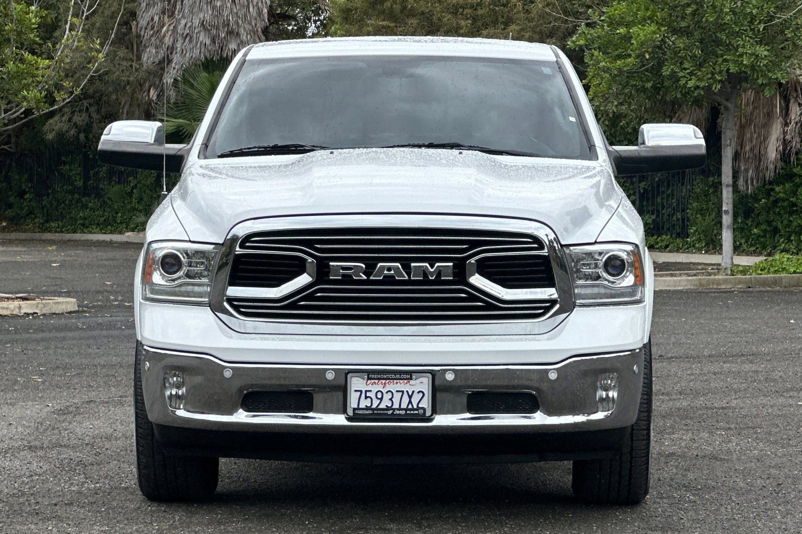 Used 2019 RAM 1500 Laramie AWD/4WD image 8