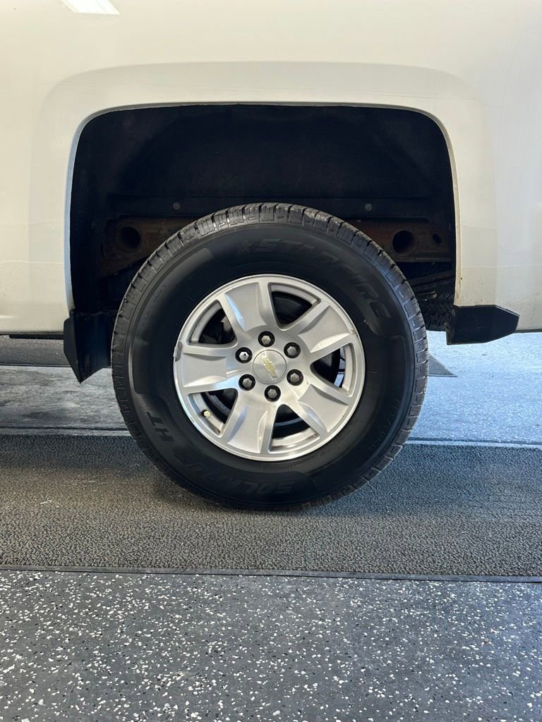 Used 2017 Chevrolet Silverado 1500 LT w/ All Star Edition image 7