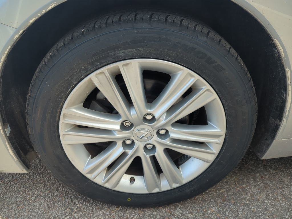 Used 2013 Lexus ES 350 w/ Premium Pkg image 9