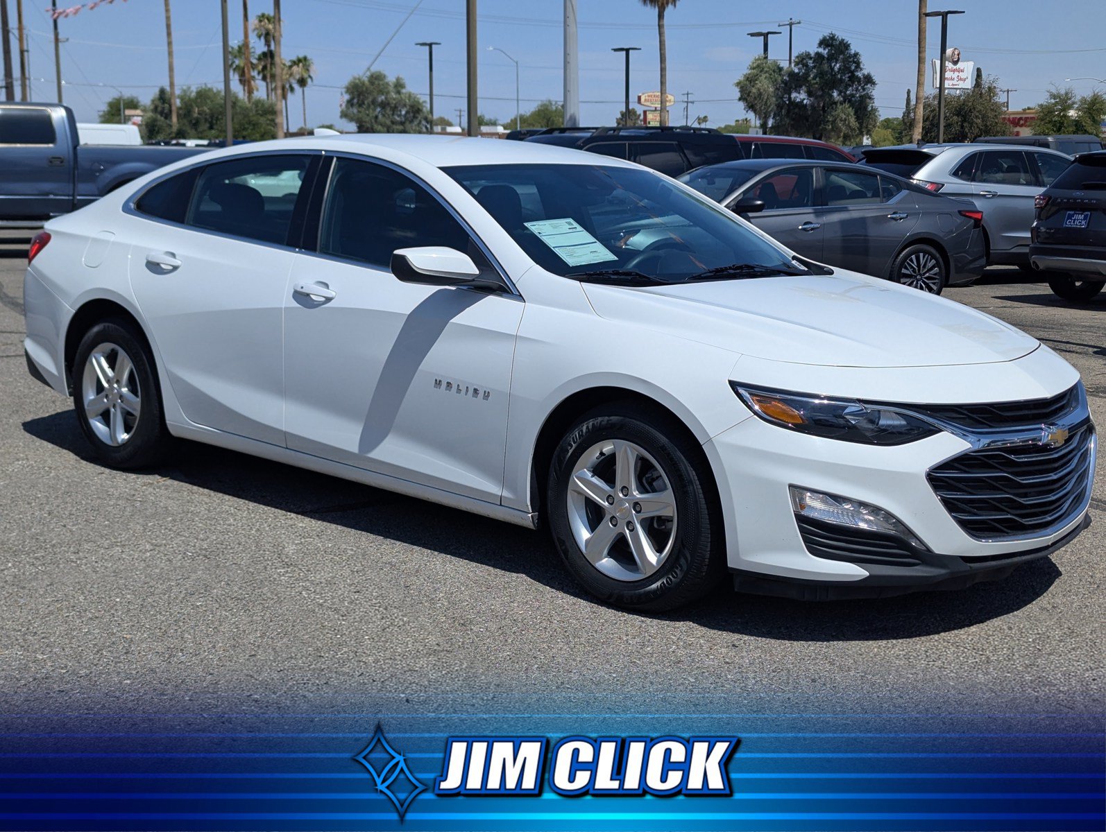 Used 2024 Chevrolet Malibu LT FWD image 1