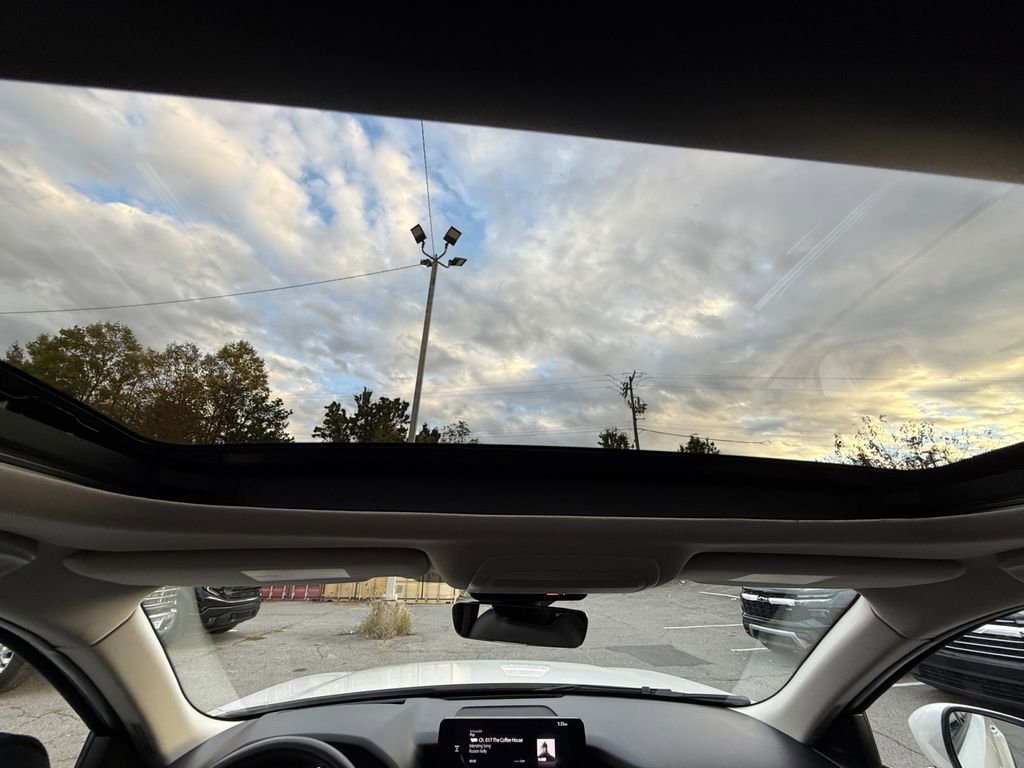 Used 2024 MAZDA CX-90 Plug-In Hybrid w/ Premium Pkg image 18