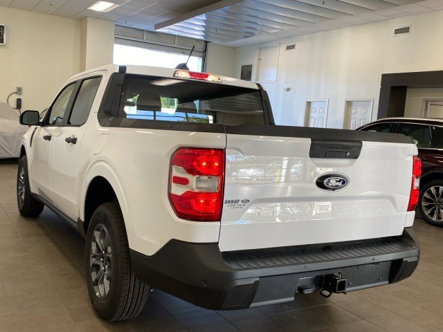 New 2025 Ford Maverick XLT image 12