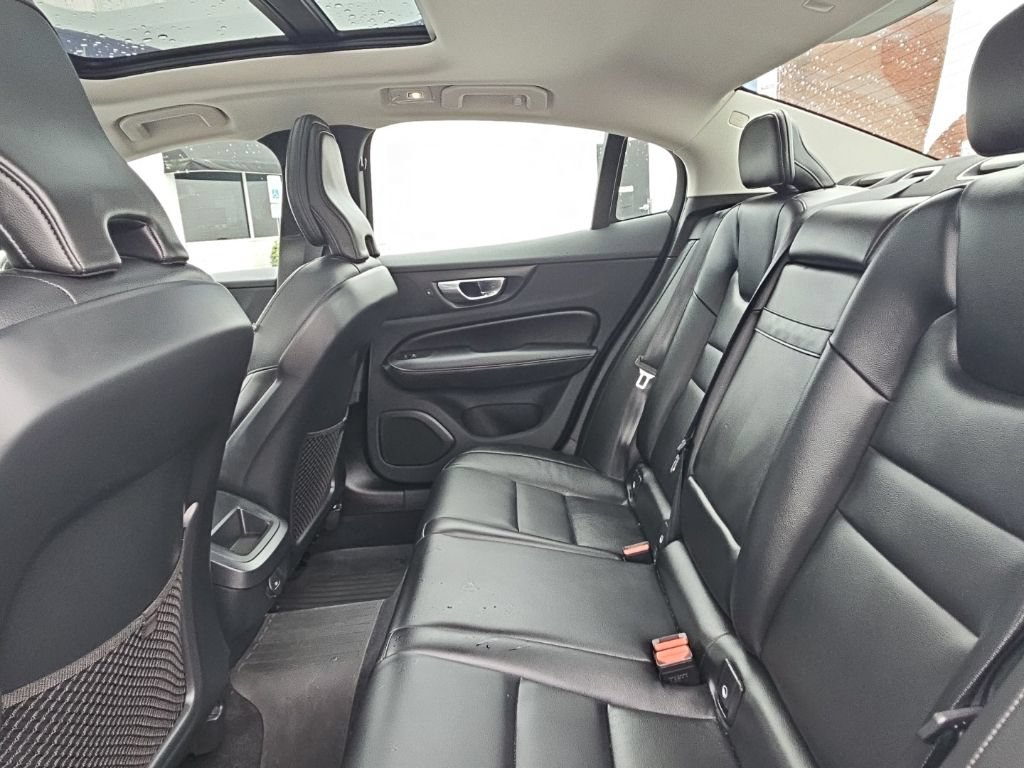 Used 2024 Volvo S60 B5 Core AWD/4WD image 27
