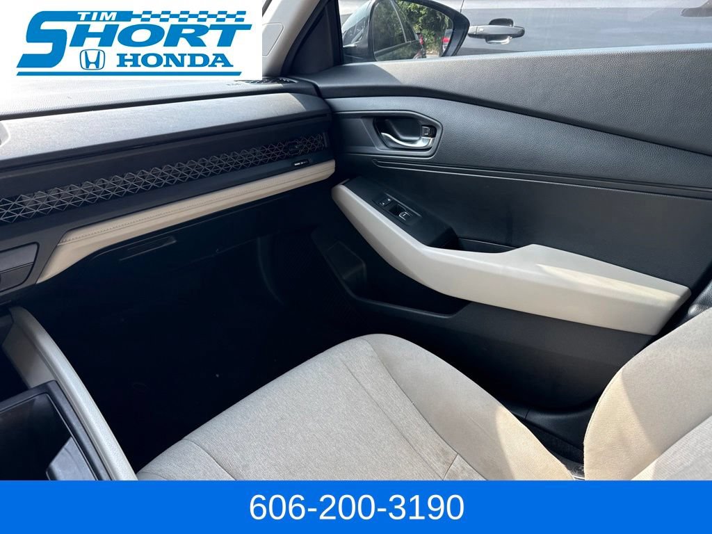 Used 2025 Honda Accord LX image 13