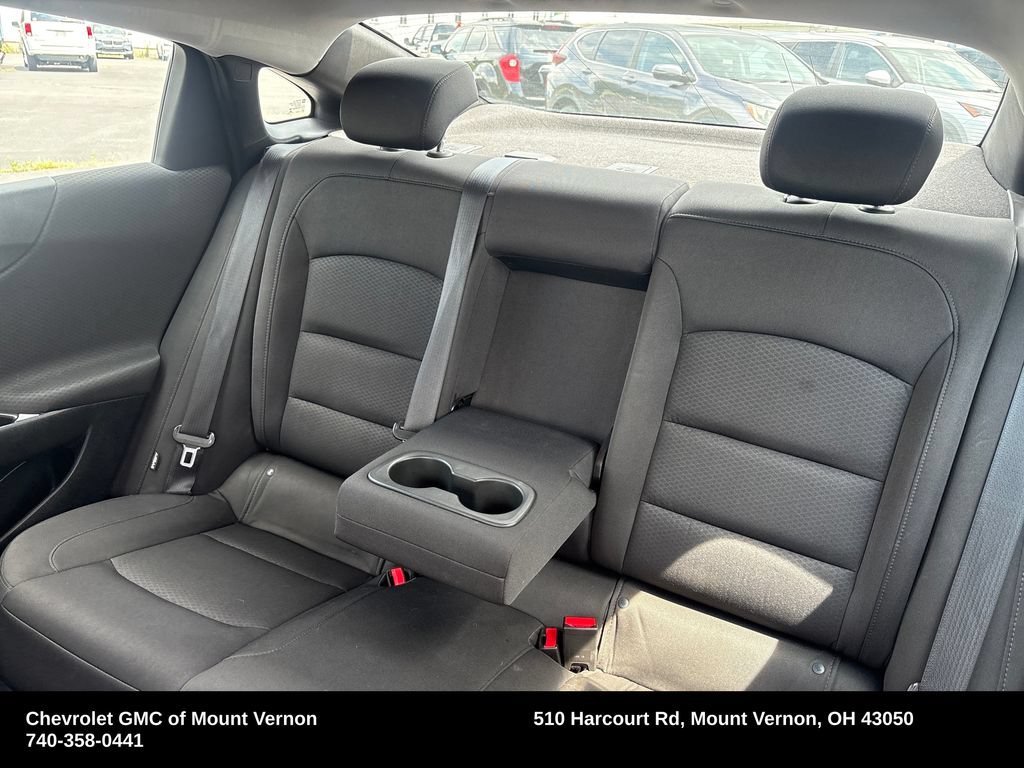 Used 2018 Chevrolet Malibu LT FWD image 26