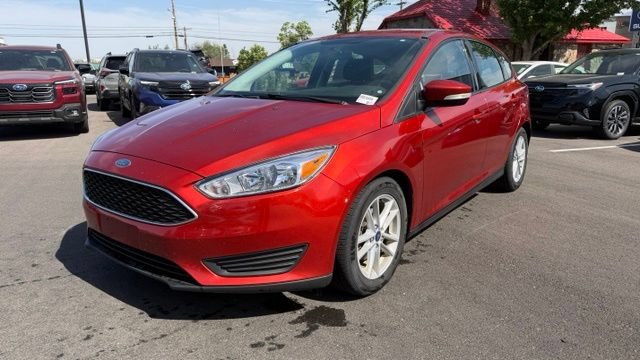 Used 2018 Ford Focus SE w/ Cold Weather Package FWD image 6