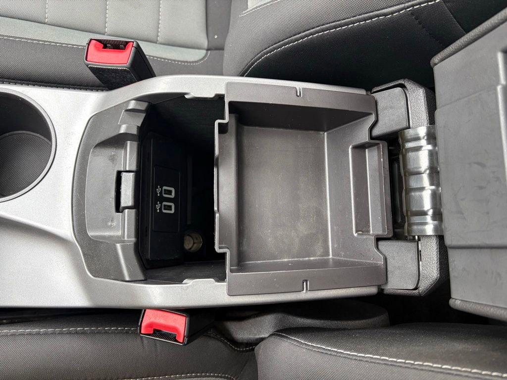 Used 2016 Ford Escape SE w/ Equipment Group 201A image 13