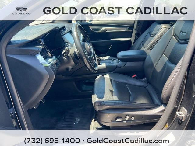 Used 2019 Cadillac XT5 Luxury w/ Sport Package FWD image 12