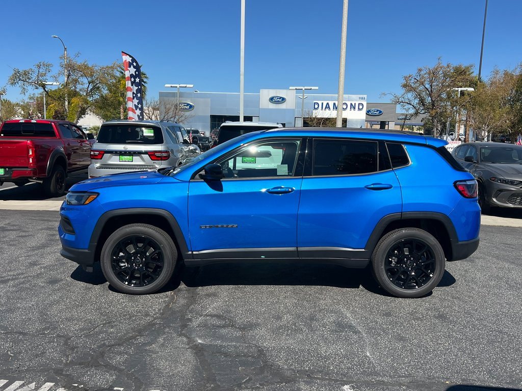 New 2026 Jeep Compass Latitude image 3