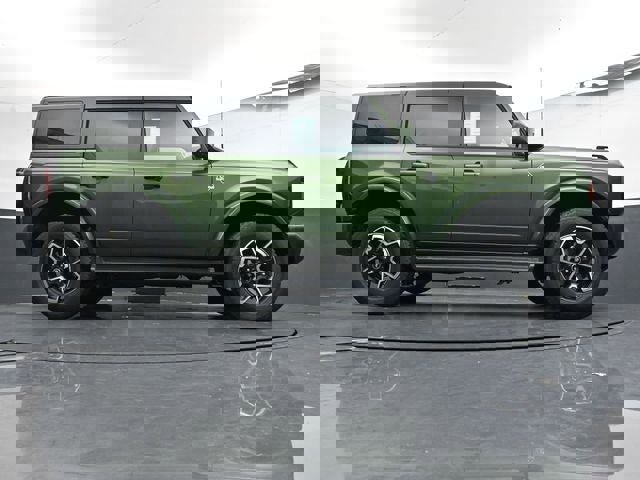 New 2025 Ford Bronco Outer Banks image 31