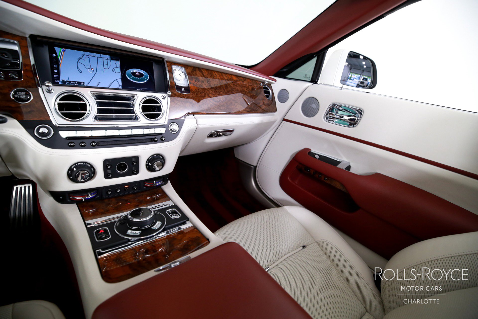 Certified 2020 Rolls-Royce Dawn image 15