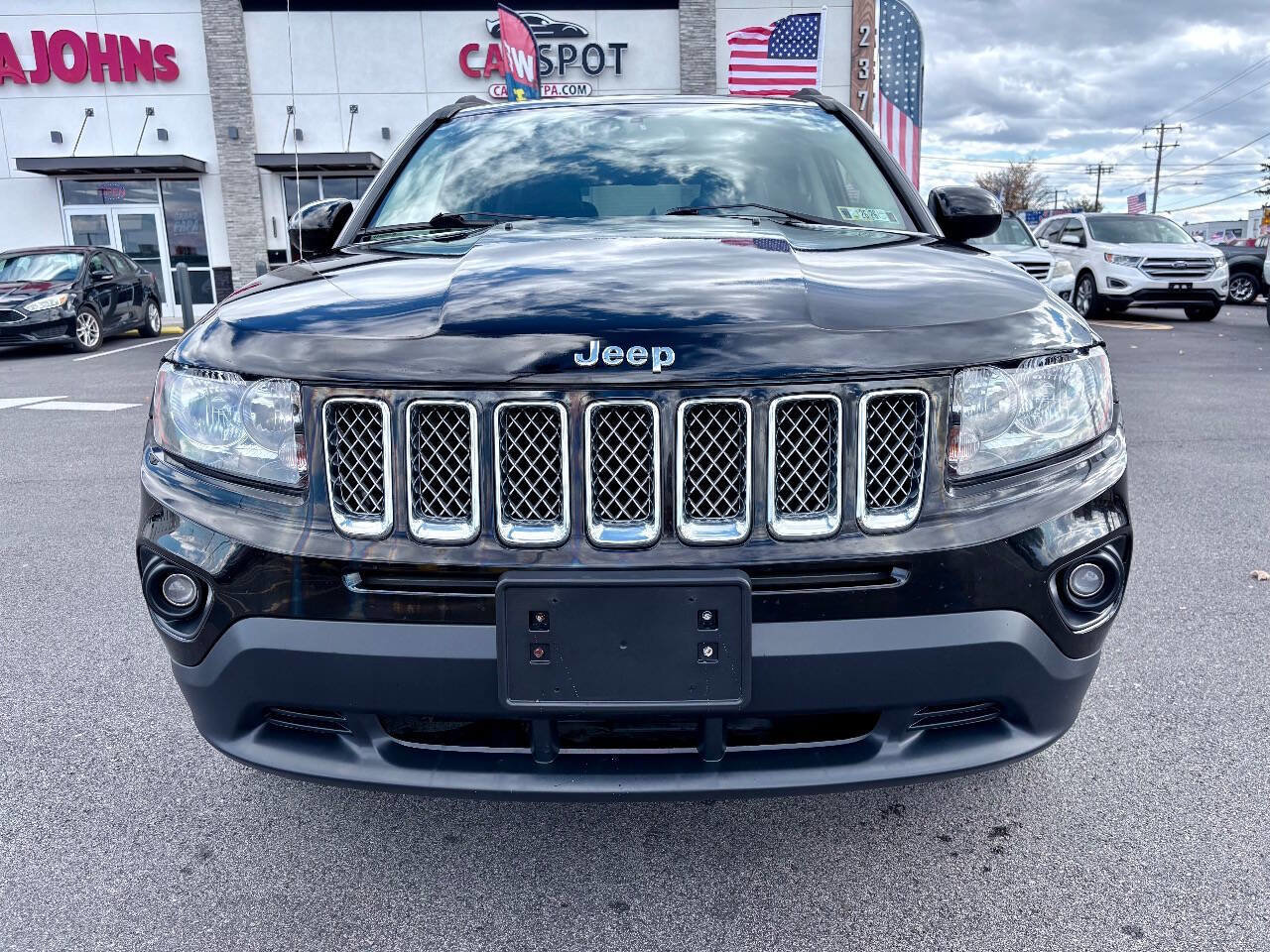 Used 2014 Jeep Compass Latitude FWD image 9