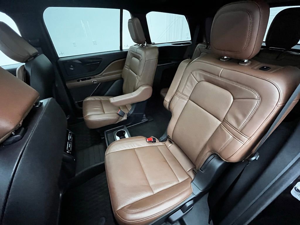 Used 2023 Lincoln Aviator Reserve w/ Equipment Group 201A AWD/4WD image 42