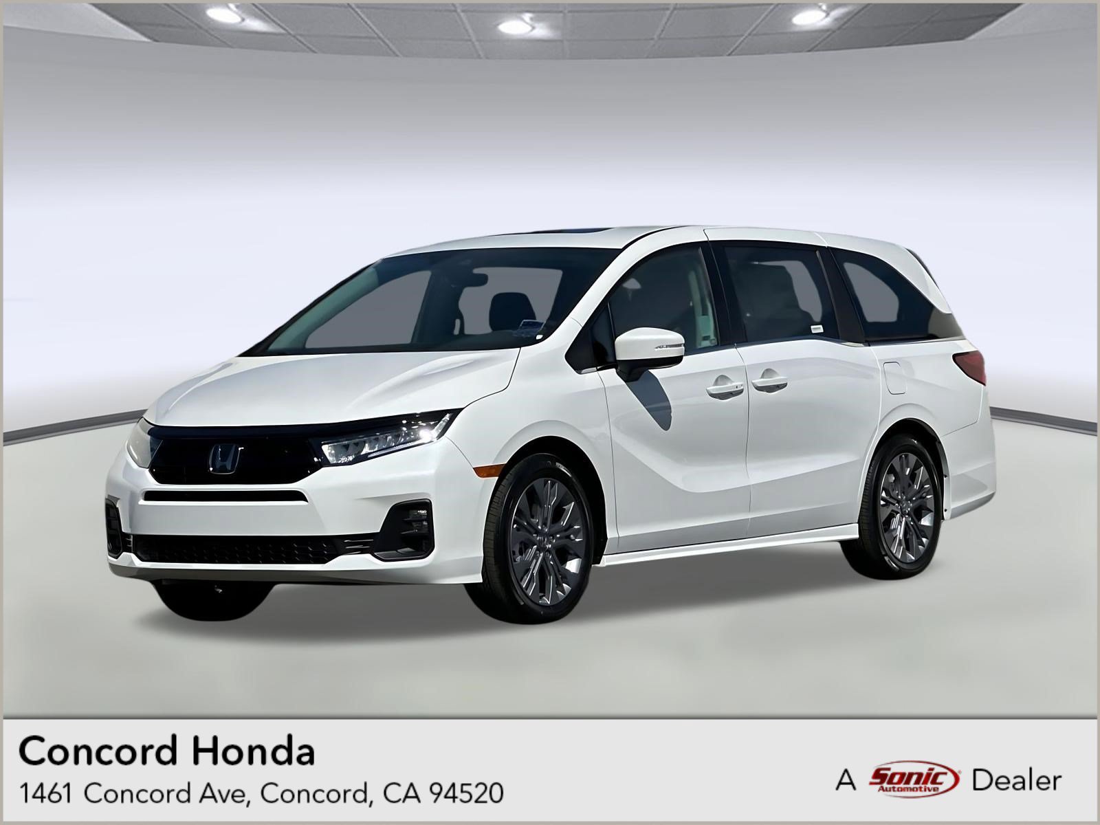 New 2026 Honda Odyssey Touring image 1