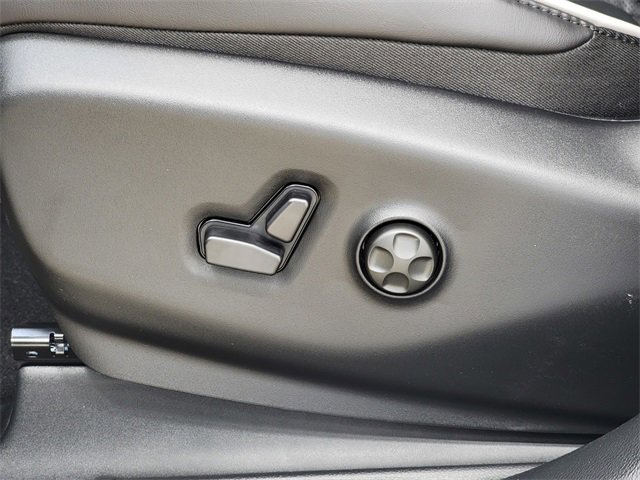 New 2026 Chrysler Pacifica Limited w/ S Appearance Package image 15