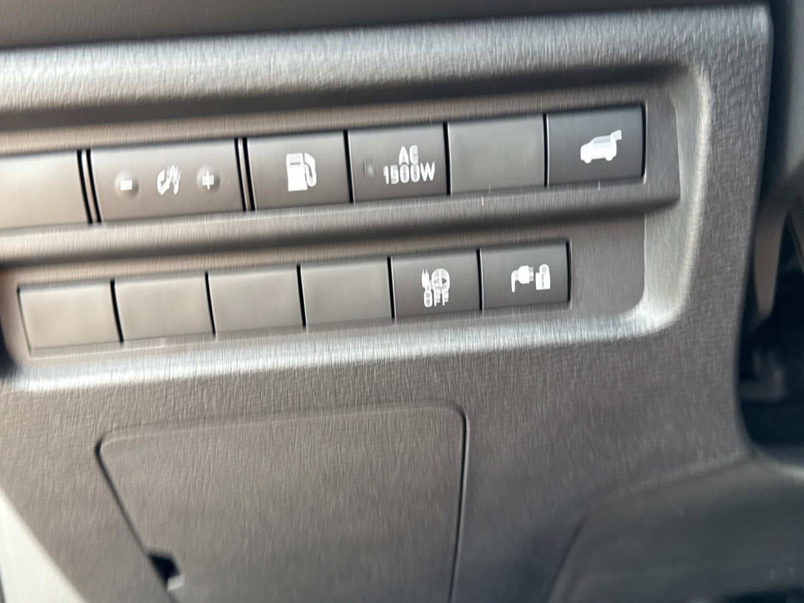 New 2025 Mitsubishi Outlander 4WD Plug-In Hybrid image 19