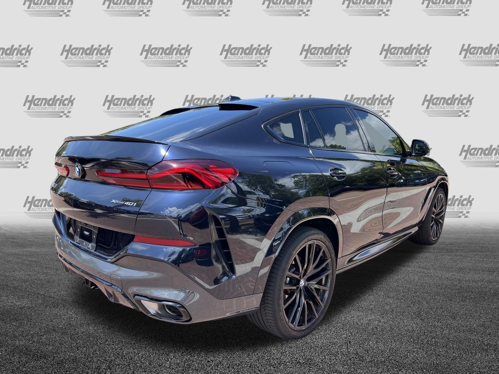 Used 2024 BMW X6 xDrive40i w/ Premium Package AWD/4WD image 10