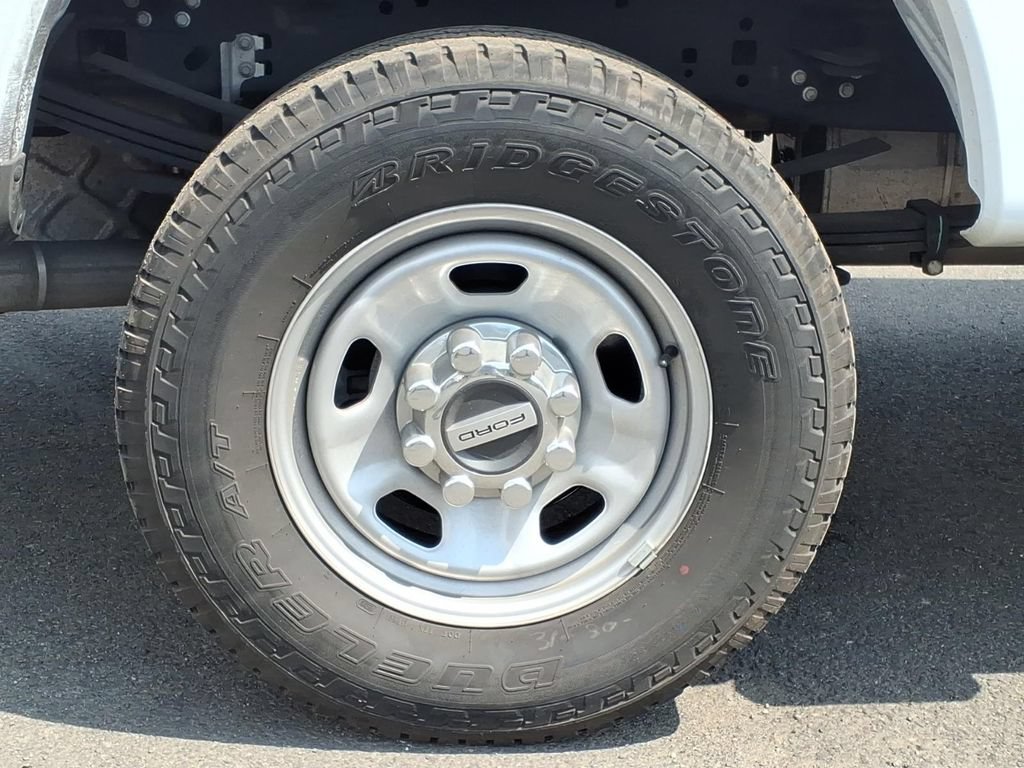 Certified 2023 Ford F350 XL w/ Snow Plow Prep Package AWD/4WD image 21