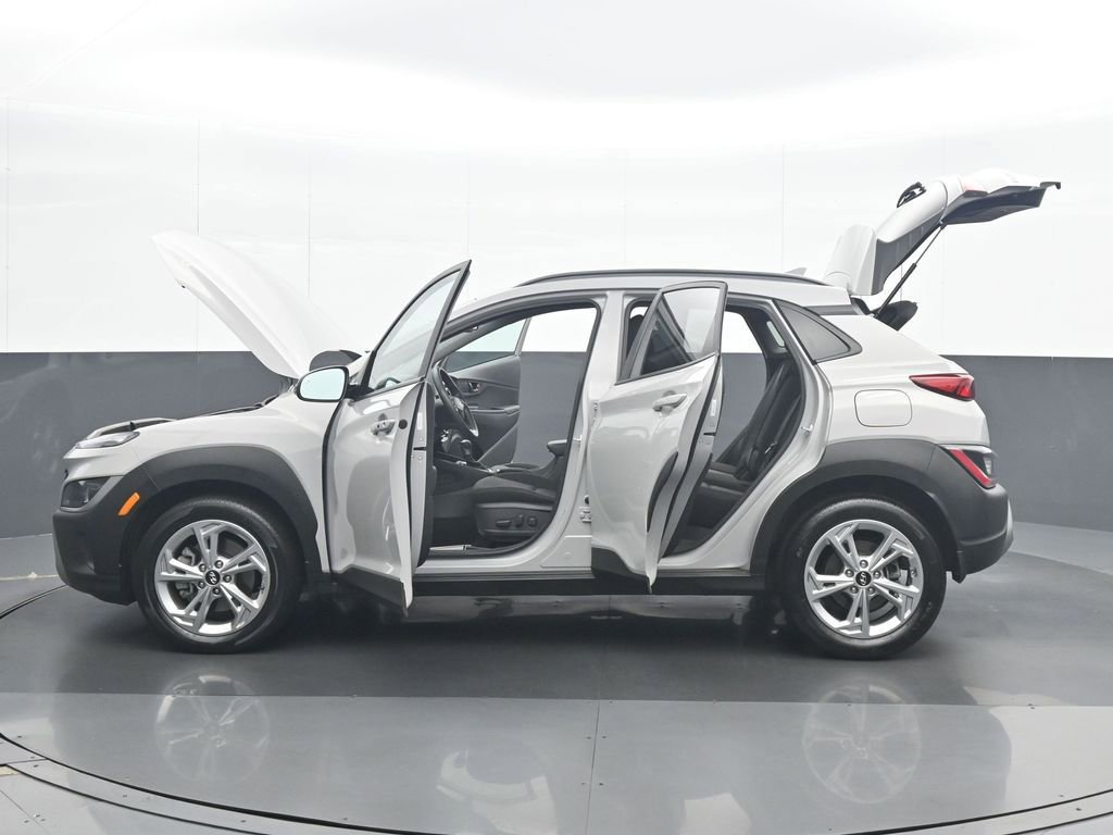 Used 2023 Hyundai Kona SEL w/ Cargo Package image 37