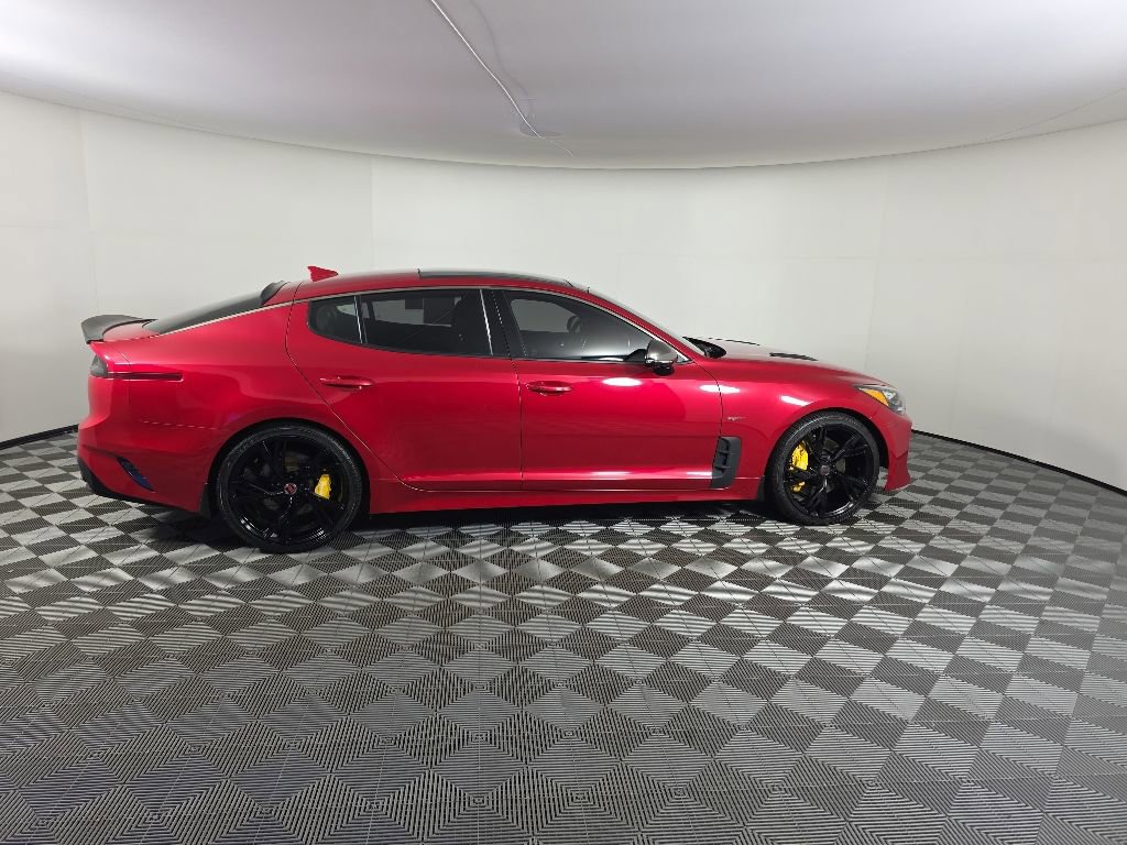 Used 2019 Kia Stinger GT1 AWD/4WD image 6