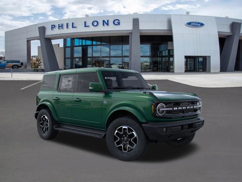 New 2025 Ford Bronco Outer Banks image 8