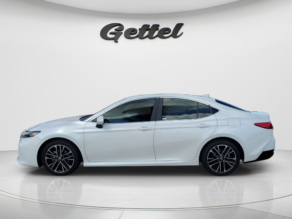 Used 2026 Toyota Camry XLE FWD image 8