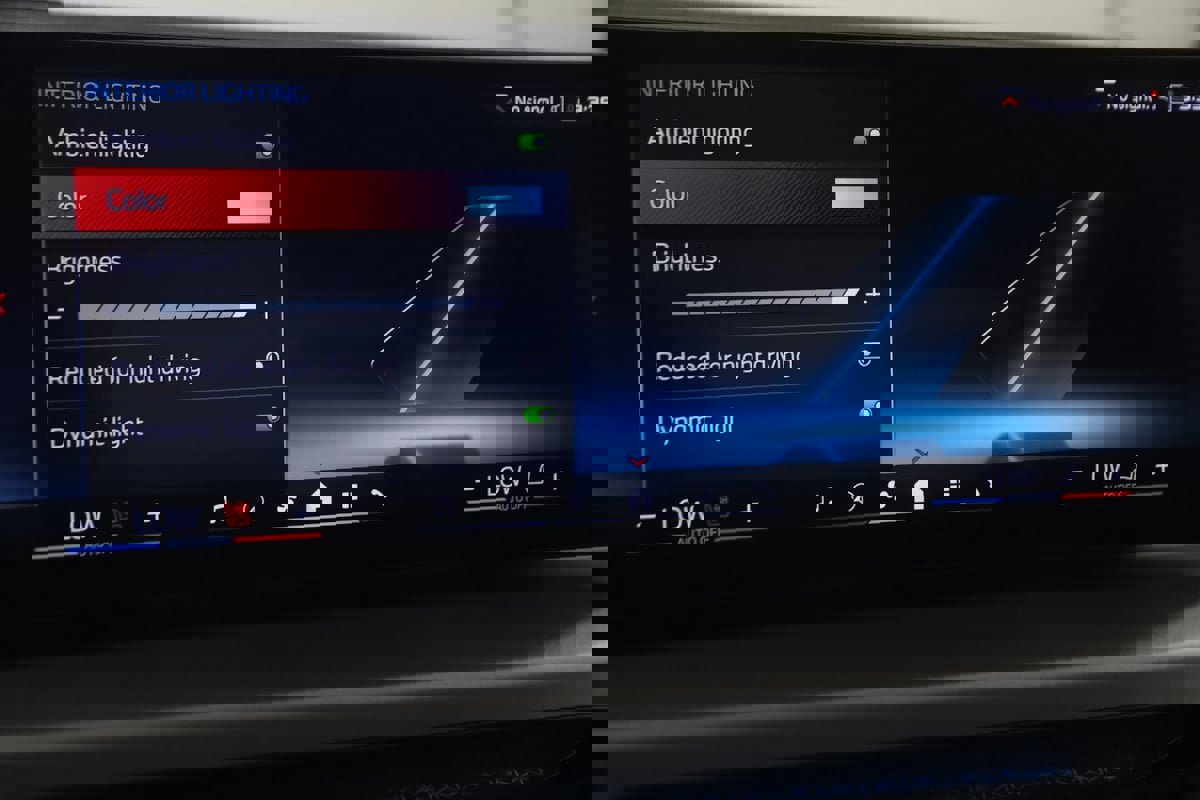 Used 2025 BMW M240i Coupe image 44