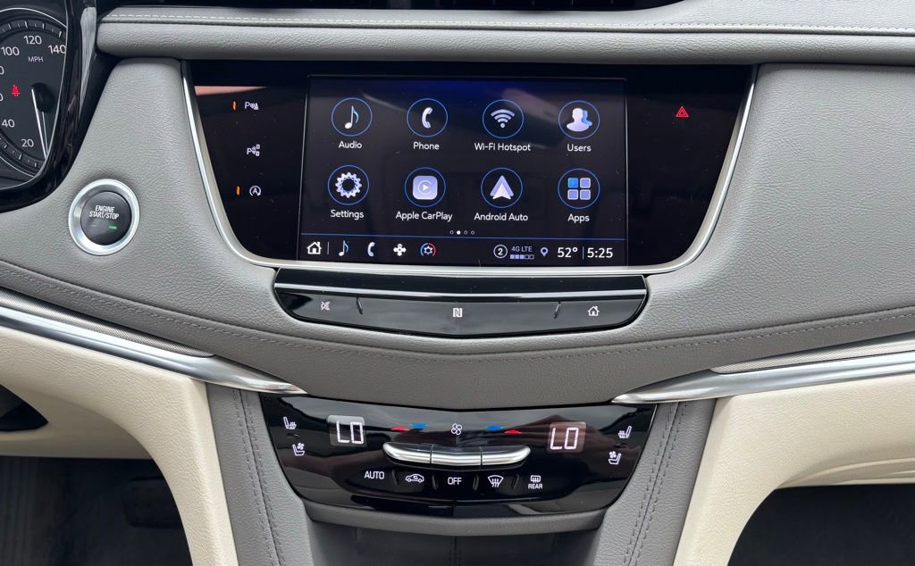 Used 2021 Cadillac XT5 Premium Luxury AWD/4WD image 9