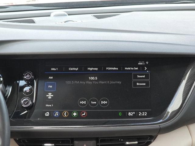 Used 2022 Buick Envision Preferred image 12