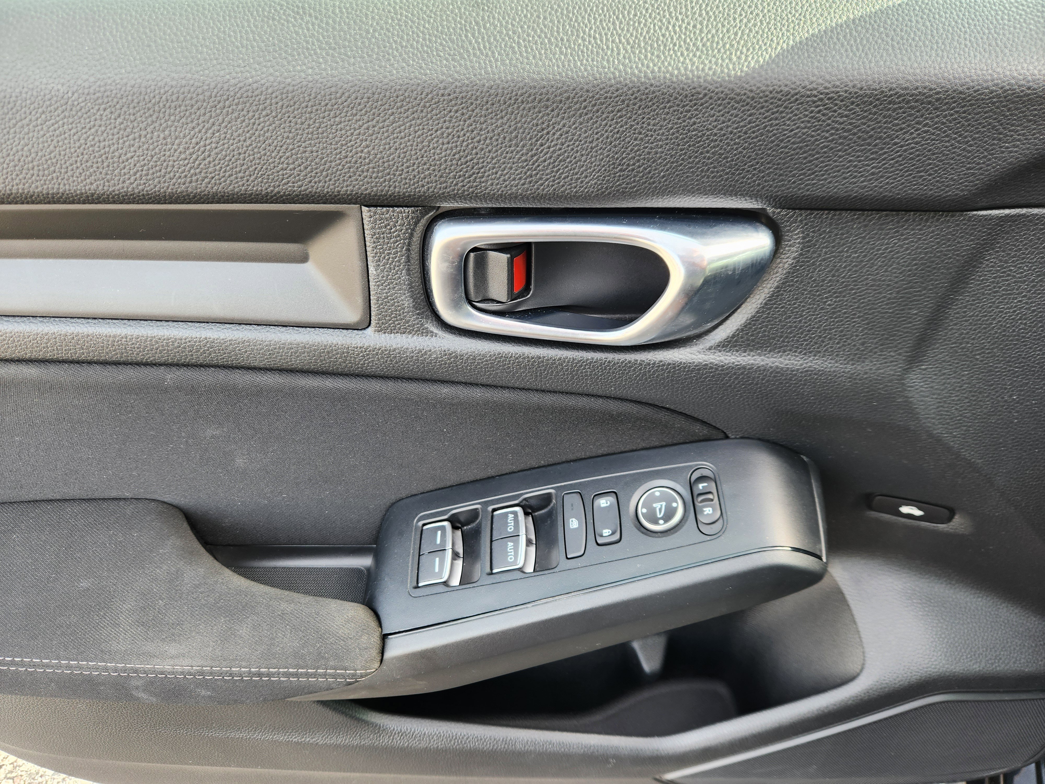 Certified 2023 Honda Civic Sport image 16