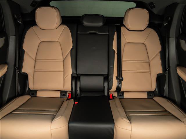 New 2026 Porsche Cayenne S AWD/4WD image 31