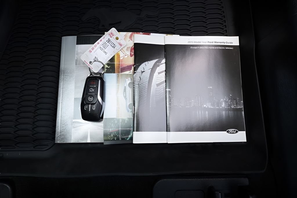 Used 2015 Ford Mustang Coupe RWD image 39