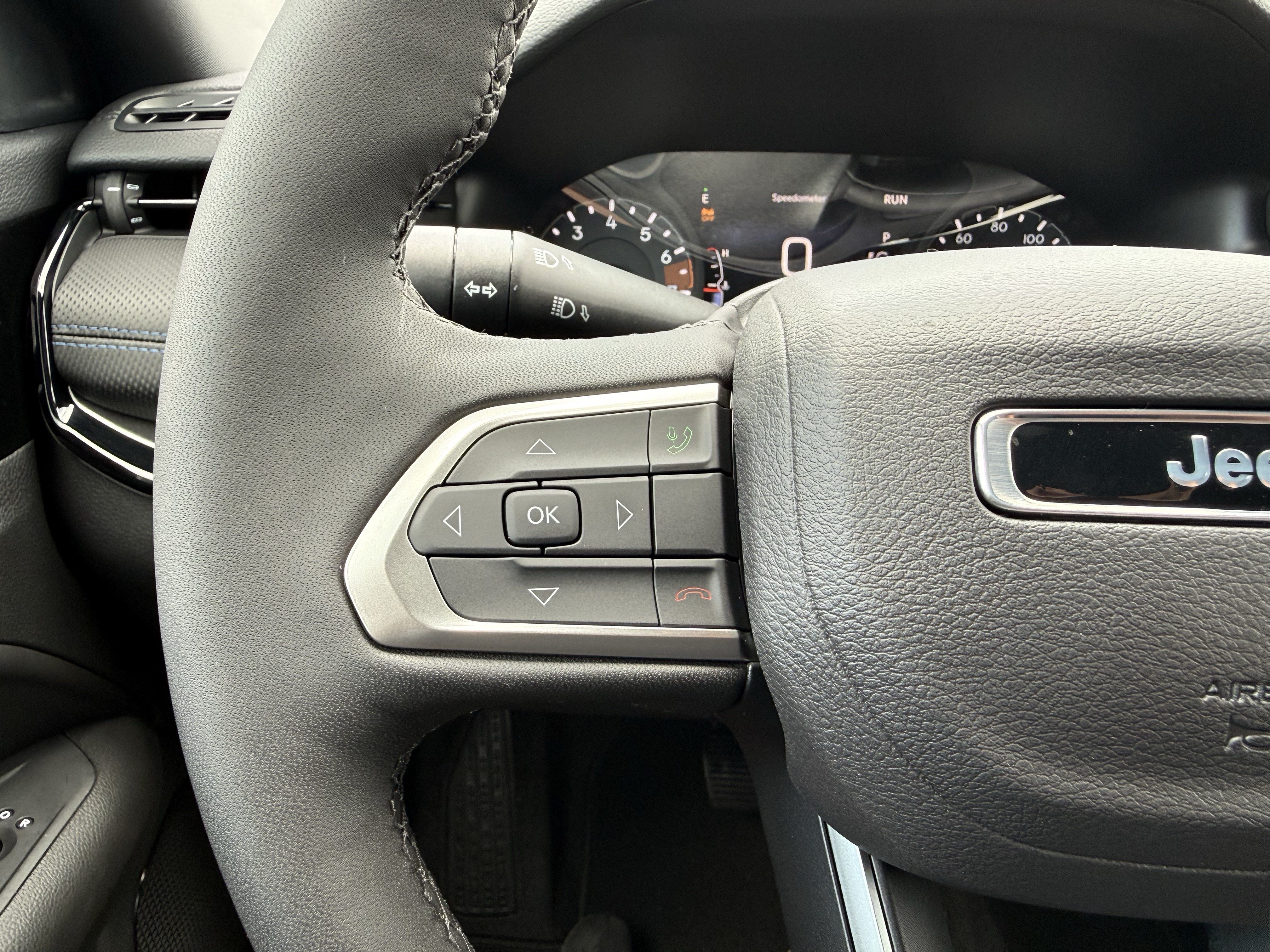 New 2026 Jeep Compass Latitude AWD/4WD image 18