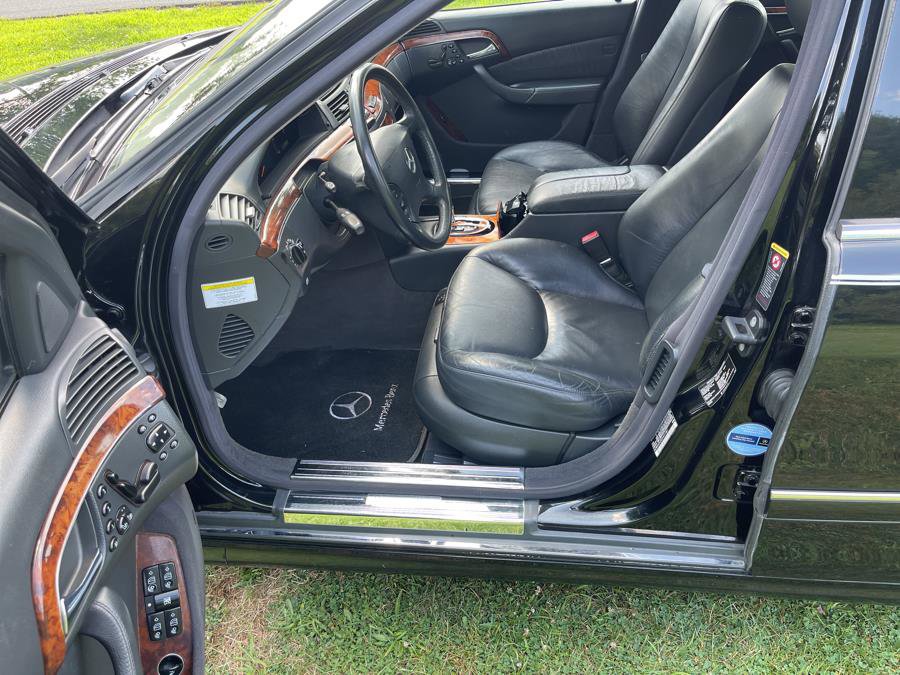 Used 2005 Mercedes-Benz S 500 4MATIC image 32