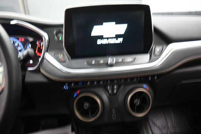 Used 2023 Chevrolet Blazer Premier w/ Driver Confidence II Package FWD image 9