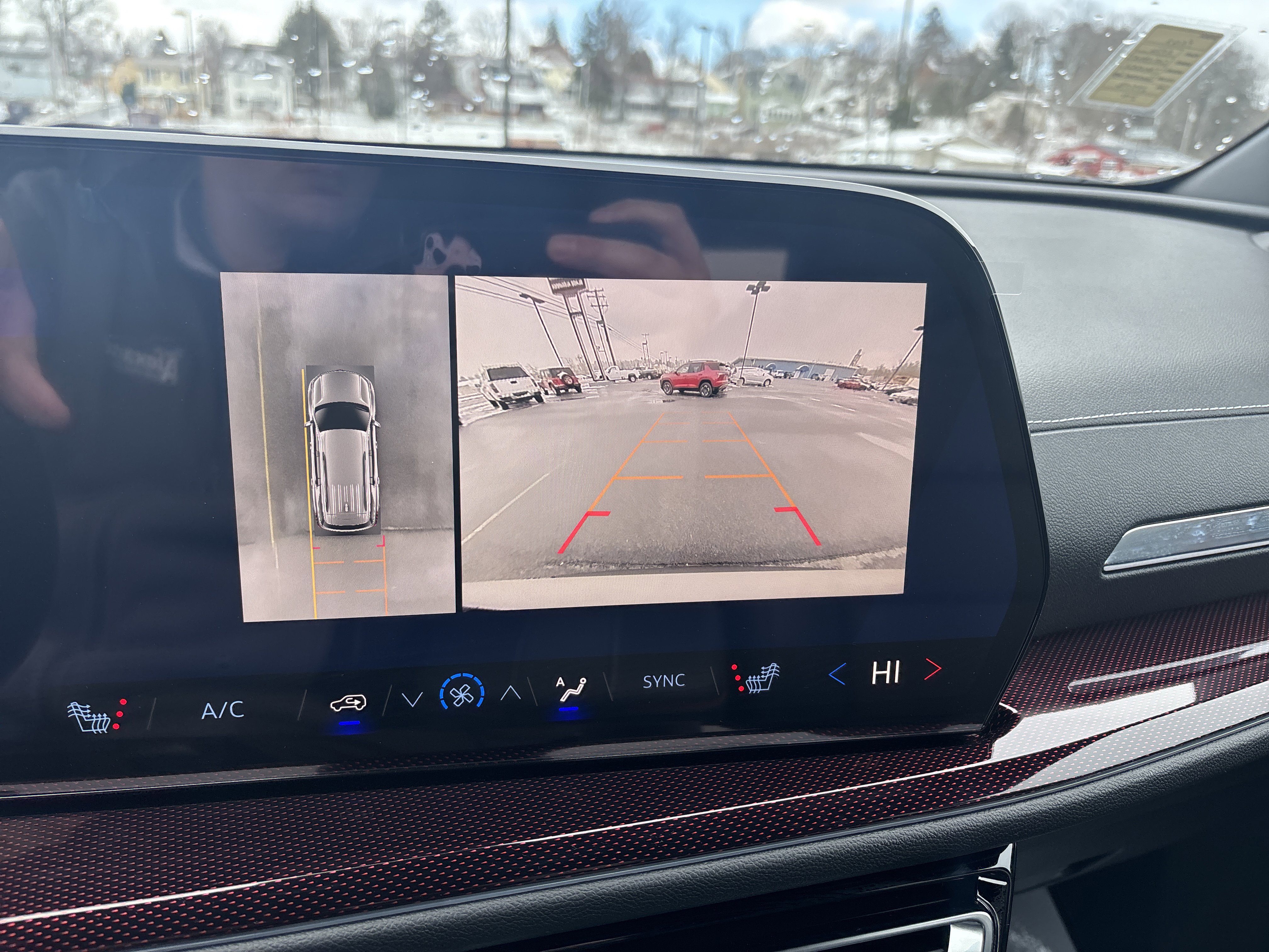 New 2026 Chevrolet Traverse Z71 w/ Driver Confidence Package image 27