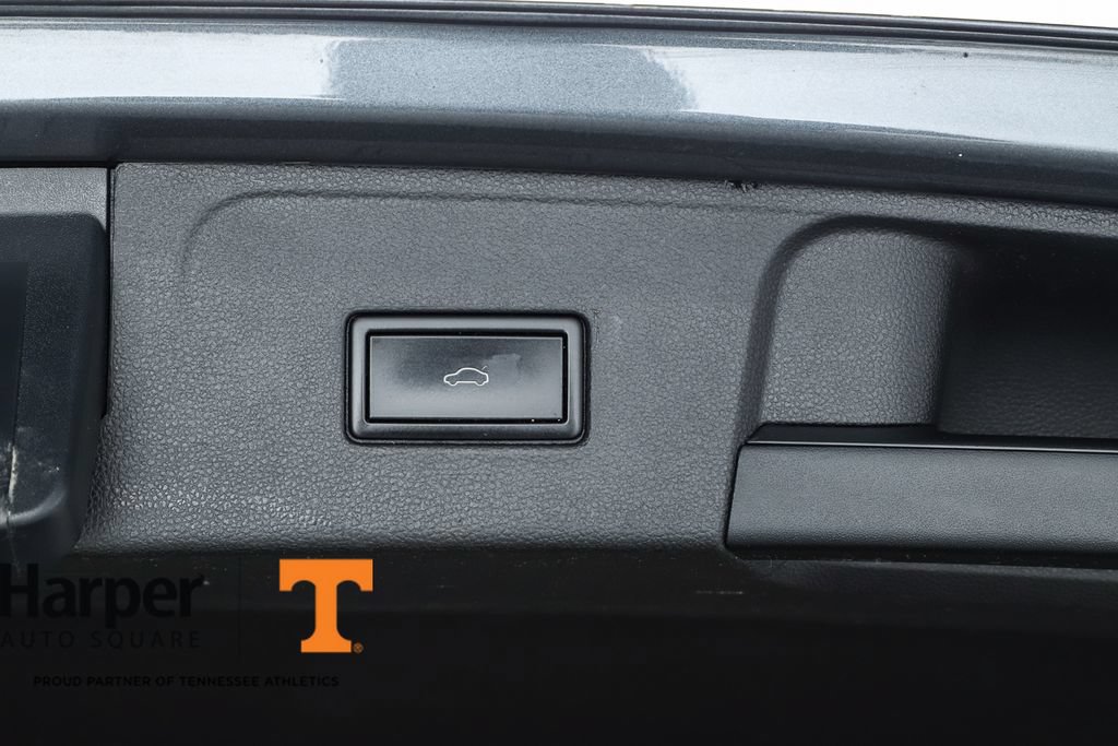 Used 2018 Volkswagen Atlas SEL AWD/4WD image 70