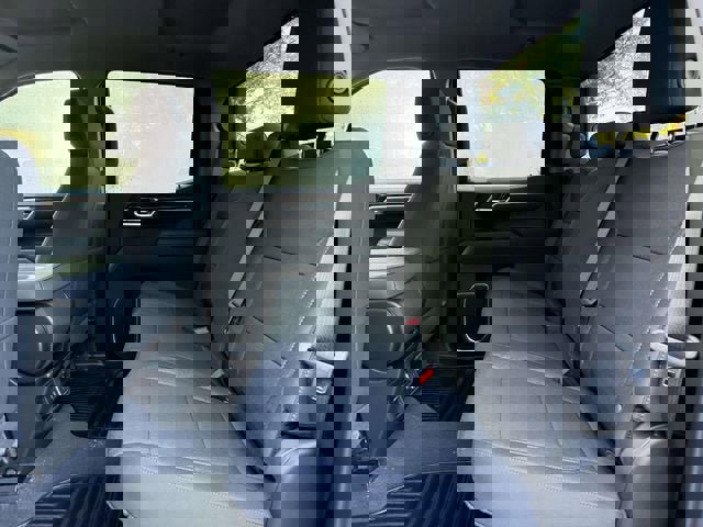 New 2026 GMC Sierra 1500 SLE image 9