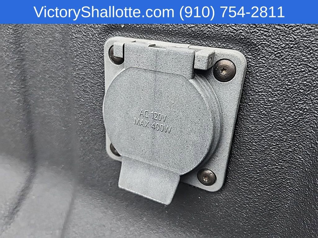 Used 2024 GMC Canyon Elevation w/ Elevation Premium Package image 24