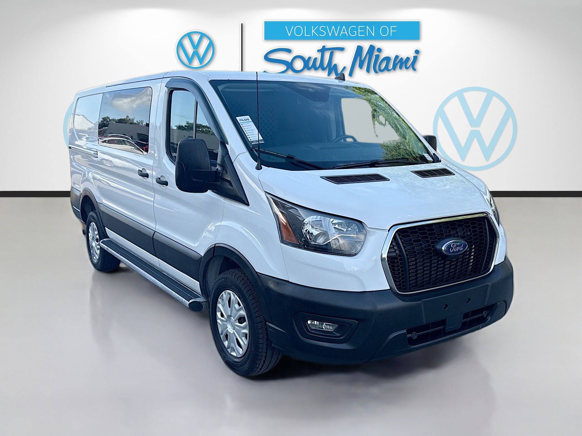 Used 2023 Ford Transit 250 Low Roof w/ Exterior Upgrade Package image 1