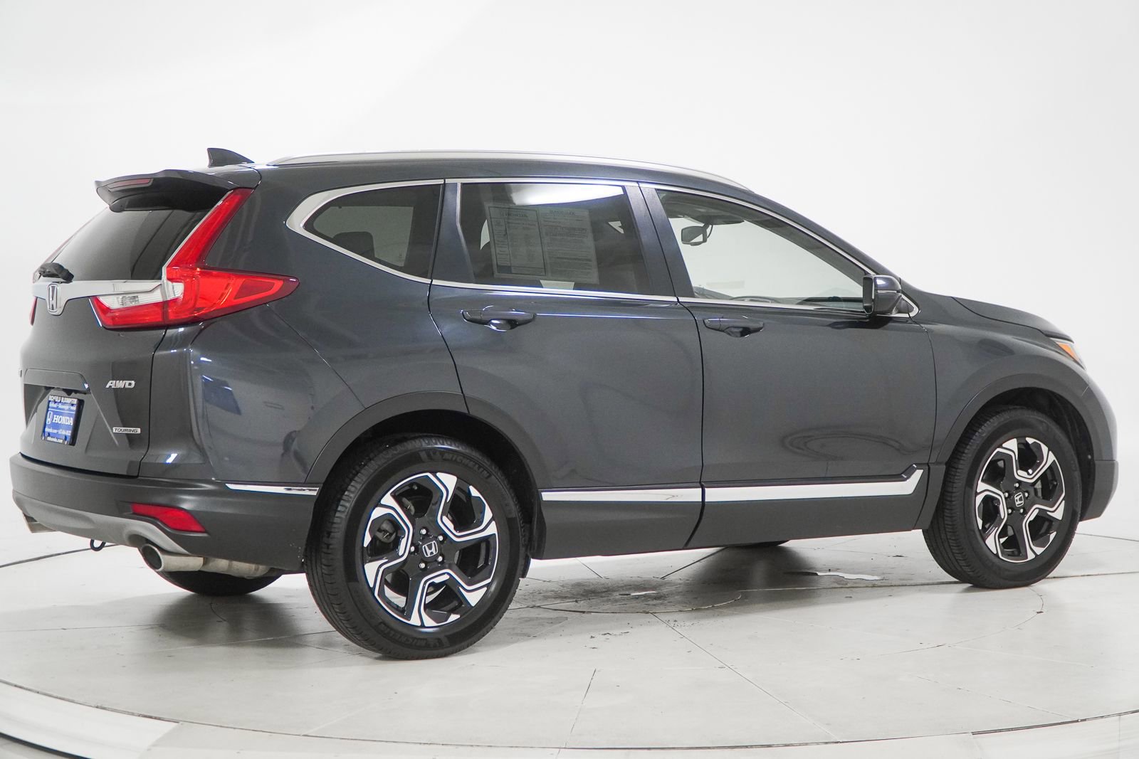 Used 2018 Honda CR-V Touring image 12