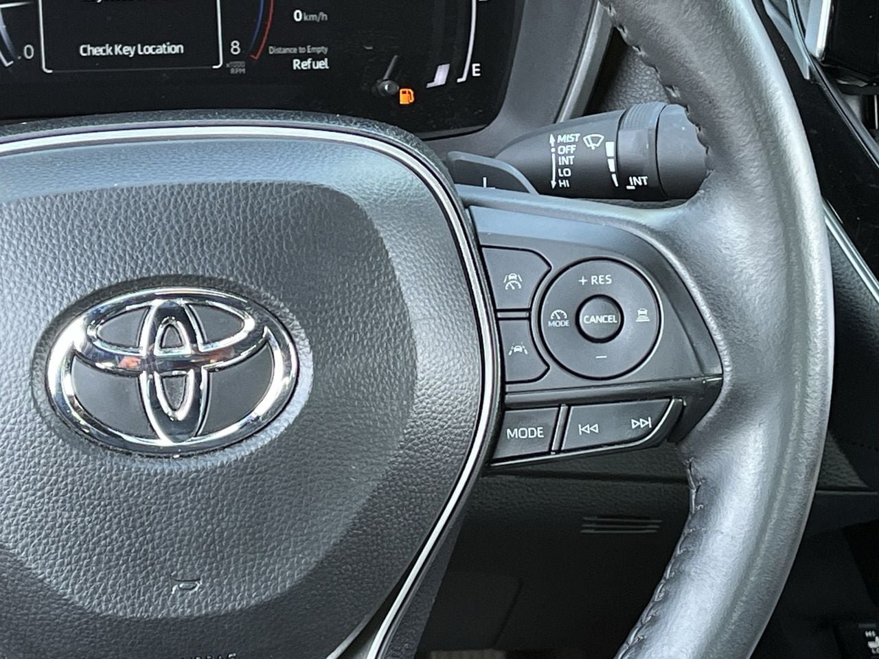 Used 2024 Toyota Corolla XSE FWD image 14
