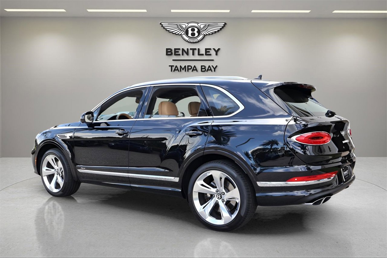 New 2025 Bentley Bentayga image 3