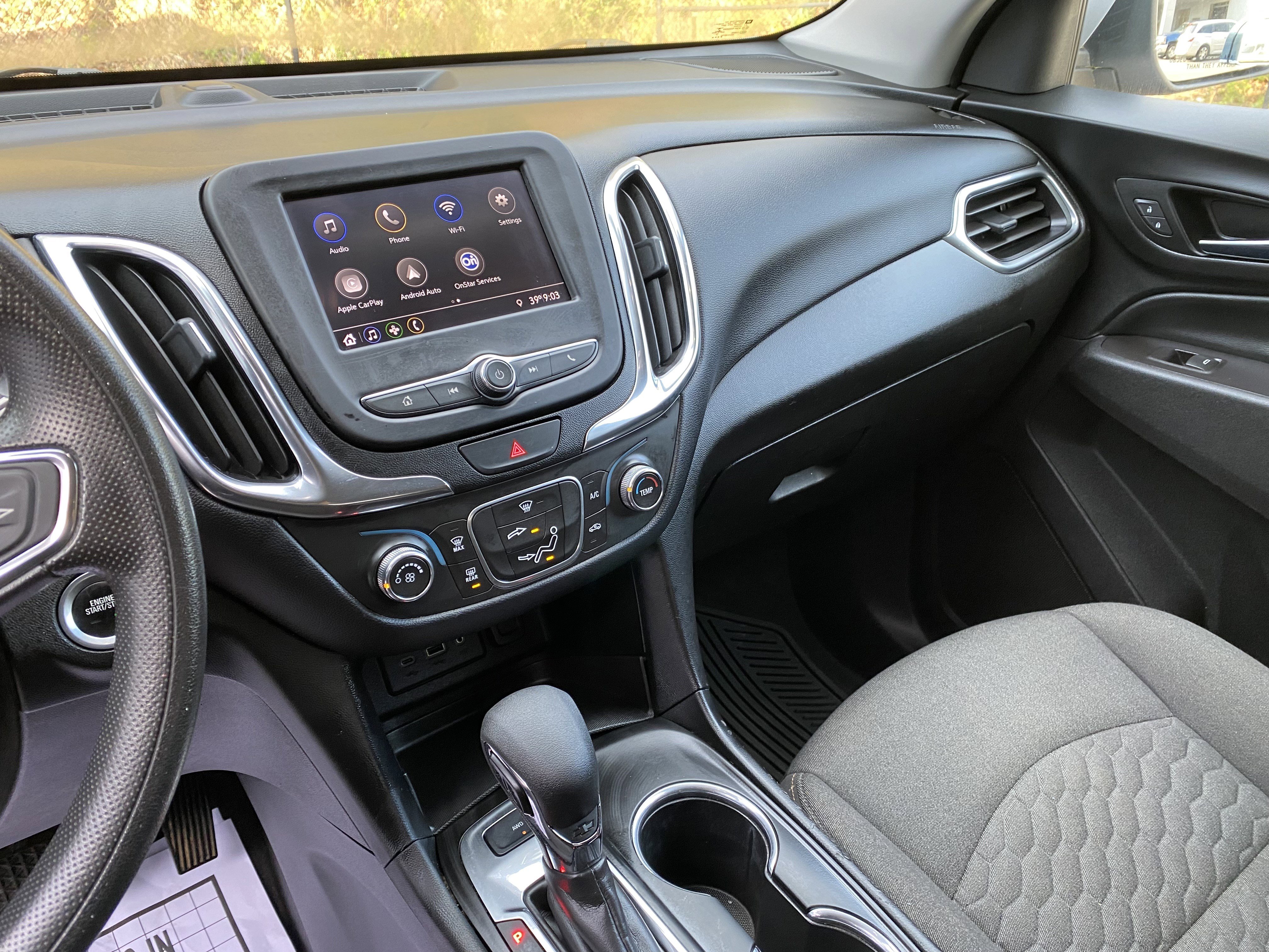 Used 2020 Chevrolet Equinox LT image 23