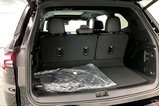 Used 2025 Buick Enclave Avenir w/ Trailering Package, 5000 lbs. image 41