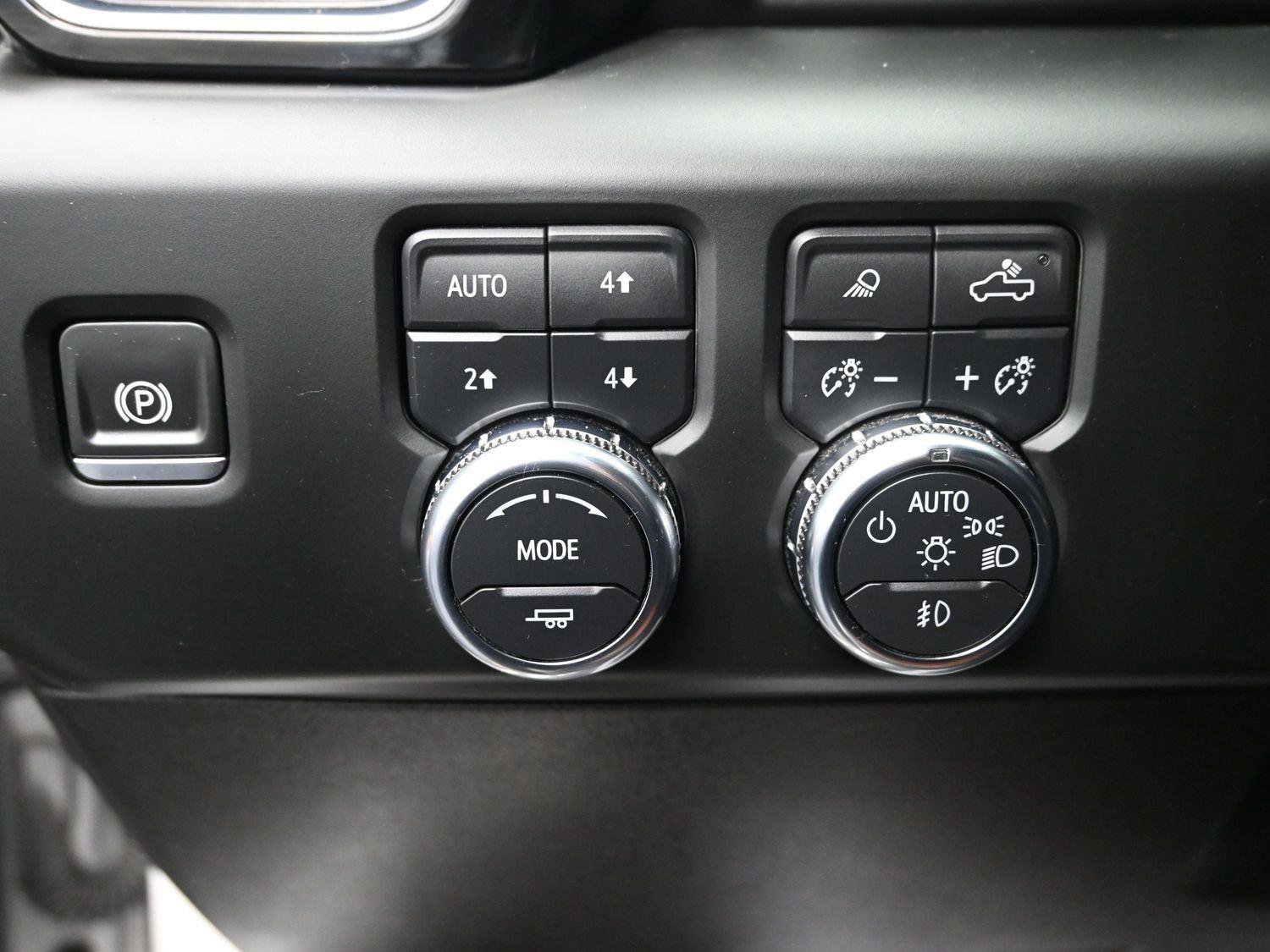 Used 2024 GMC Sierra 1500 Denali Ultimate image 25